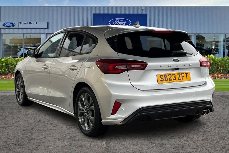 Used Ford Focus 2023 for sale - 77117404: Photo 2