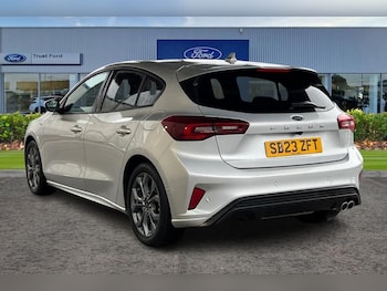 Used Ford Focus 2023 for sale - 77117404: Photo