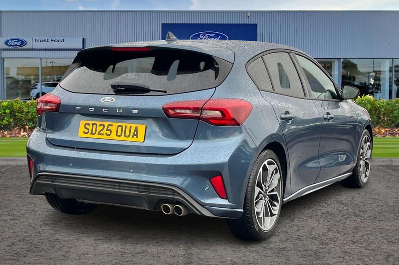 Used Ford Focus 2025 for sale - 76641180: Photo 4