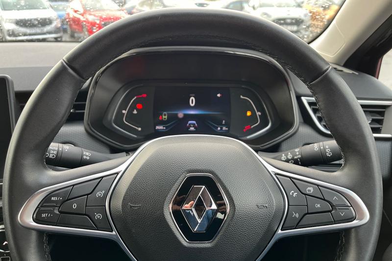 Used Renault Clio 2022 for sale - 77306973: Photo 12