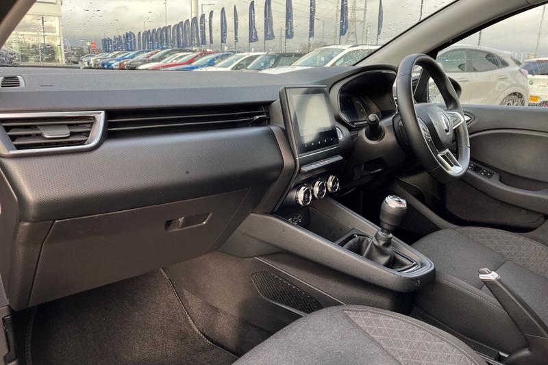 Used Renault Clio 2022 for sale - 76803327: Photo 18