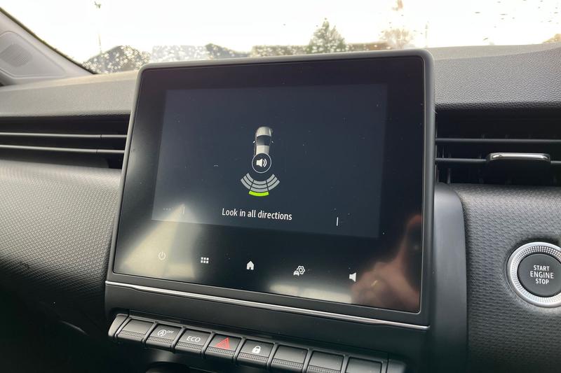 Used Renault Clio 2022 for sale - 76803327: Photo 24