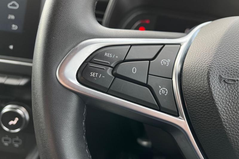 Used Renault Clio 2022 for sale - 76803327: Photo 34