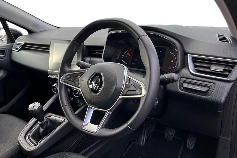 Used Renault Clio 2022 for sale - 76803327: Photo 9