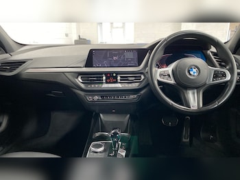 Used BMW 1 Series 2022 for sale - 75821990: Photo