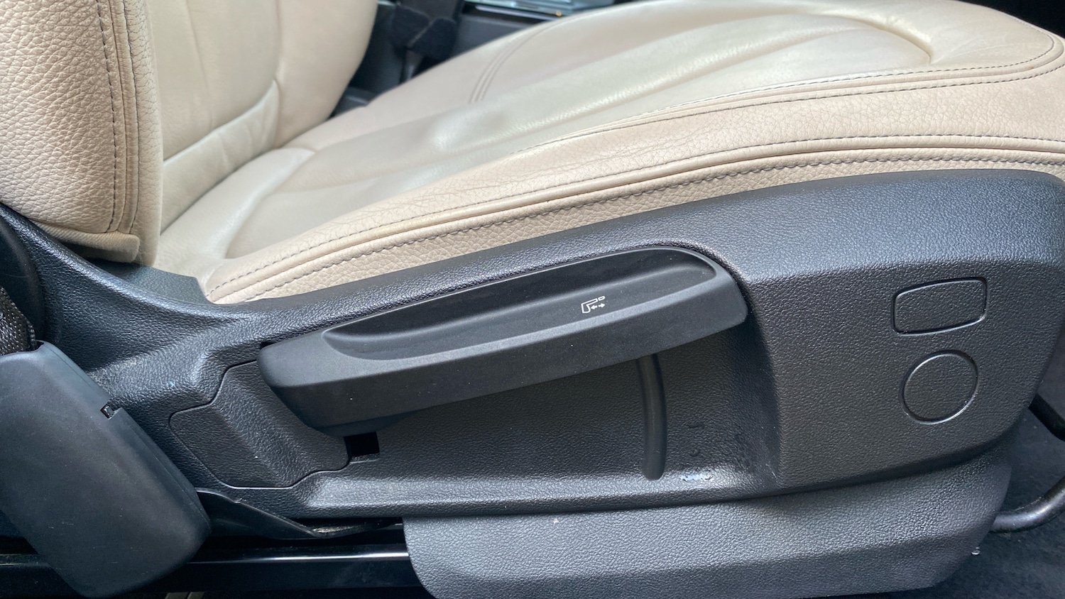 Used BMW X1 2017 for sale - 76544265: Photo 39