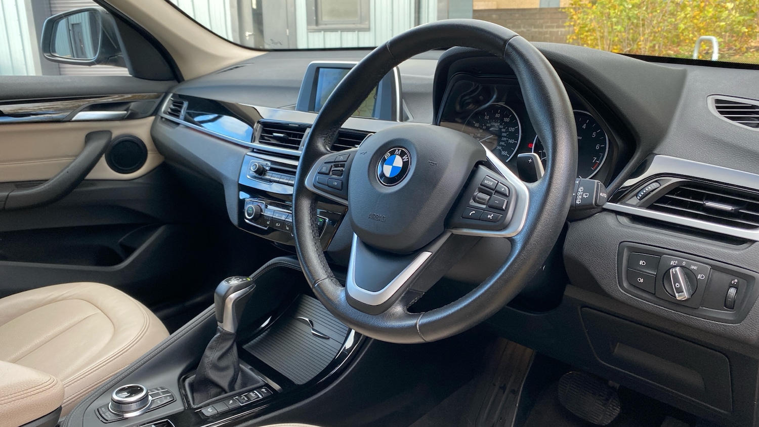 Used BMW X1 2017 for sale - 76544265: Photo 6