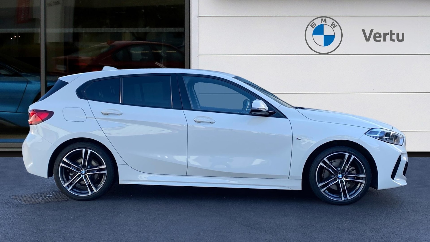 Used BMW 1 Series 2023 for sale - 77365137: Photo 3