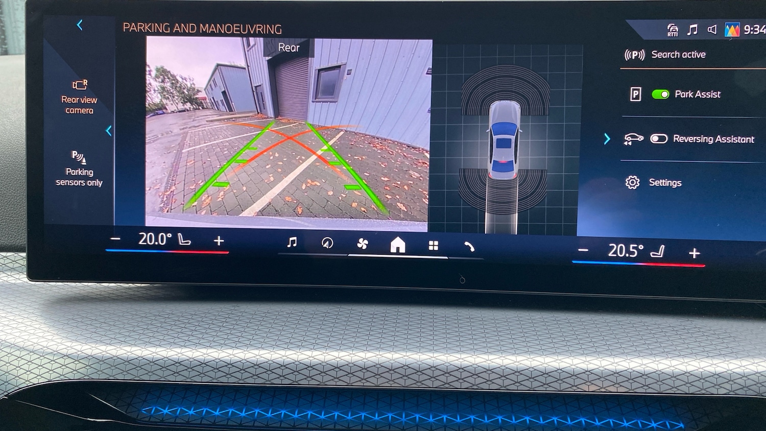 Used BMW 3 Series 2025 for sale - 76618482: Photo 29