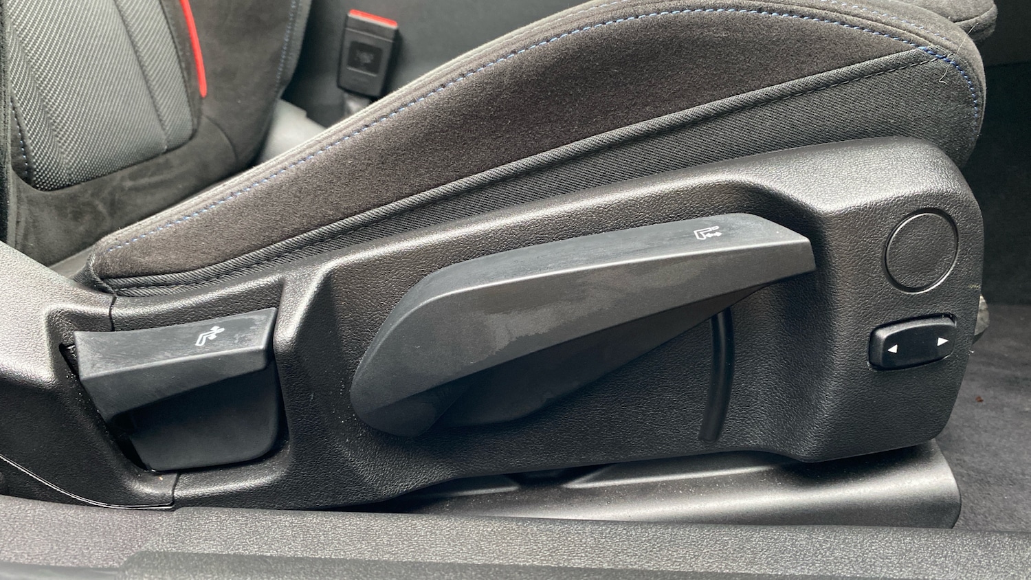 Used BMW 3 Series 2025 for sale - 76618482: Photo 43