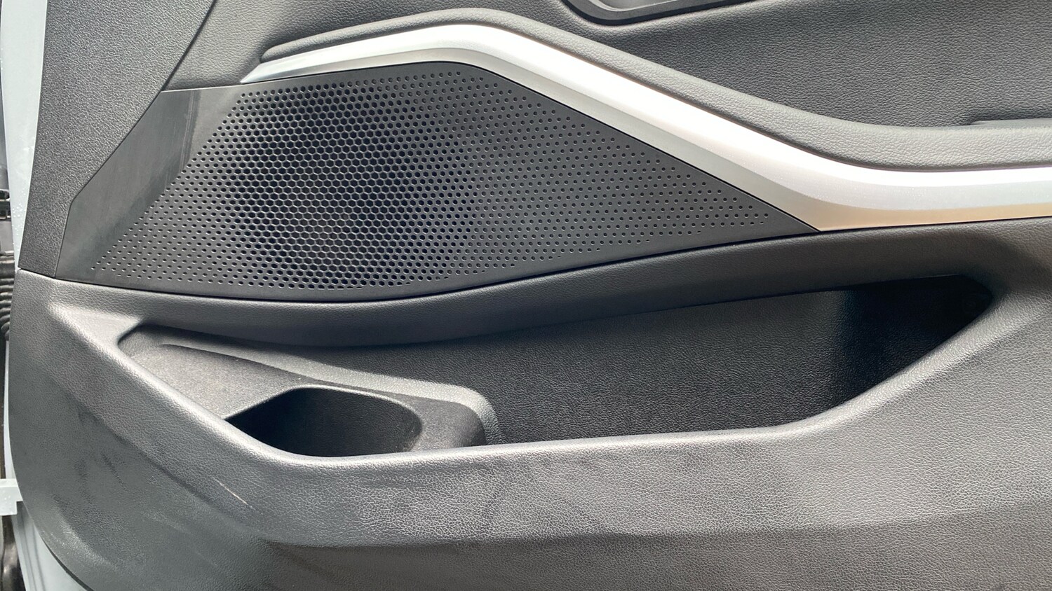 Used BMW 3 Series 2025 for sale - 76618482: Photo 48