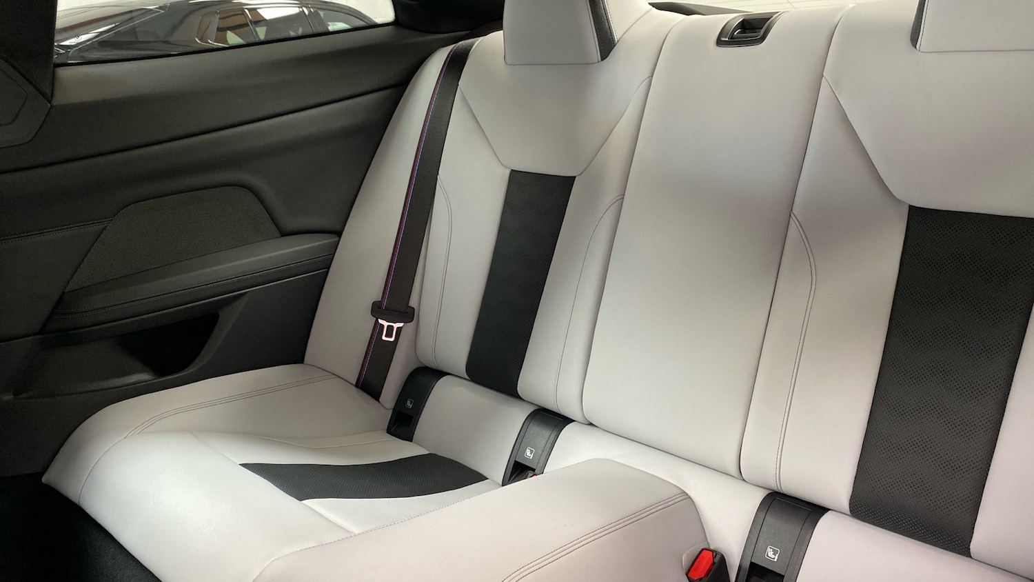 Used BMW M4 2025 for sale - 76330351: Photo 39