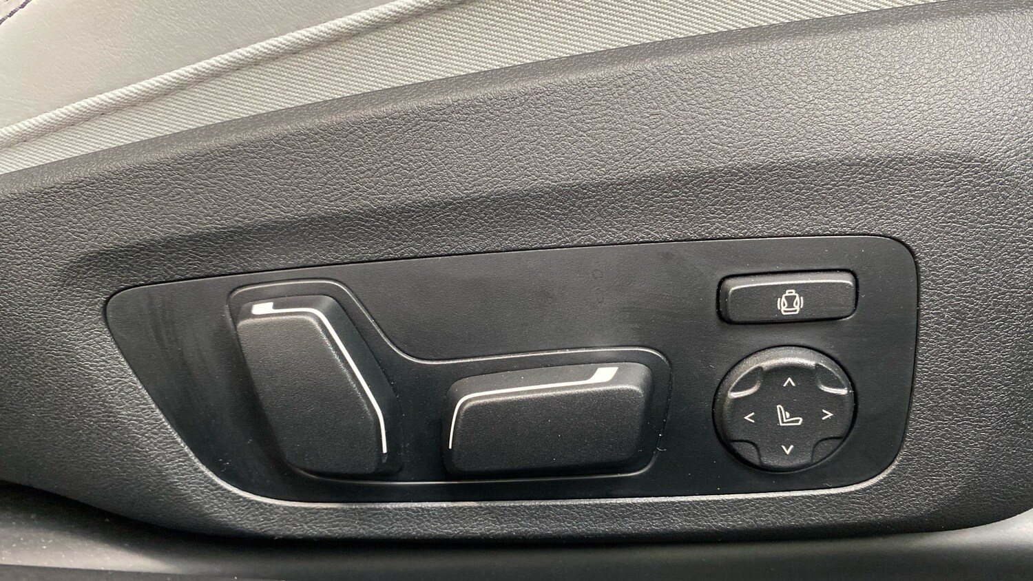 Used BMW M4 2025 for sale - 76330351: Photo 43