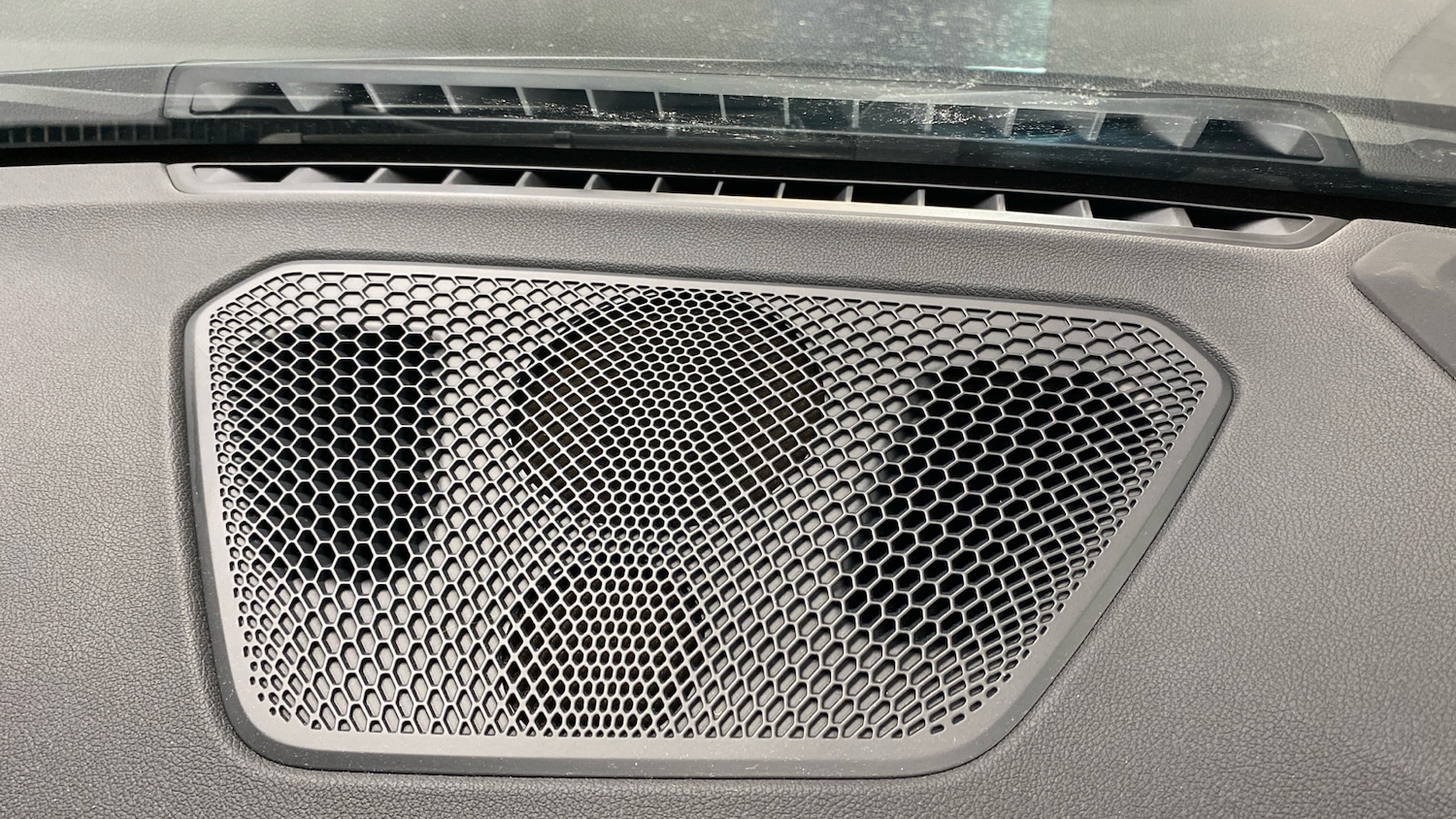 Used BMW 3 Series 2025 for sale - 76903844: Photo 49