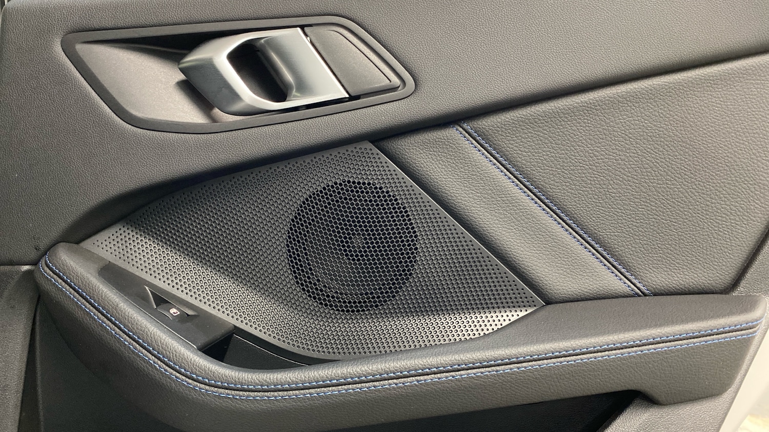 Used BMW 1 Series 2023 for sale - 77432507: Photo 32