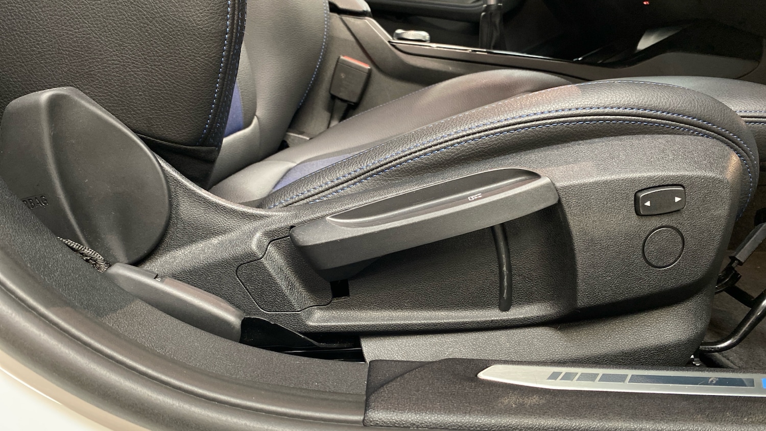 Used BMW 1 Series 2023 for sale - 77432507: Photo 38