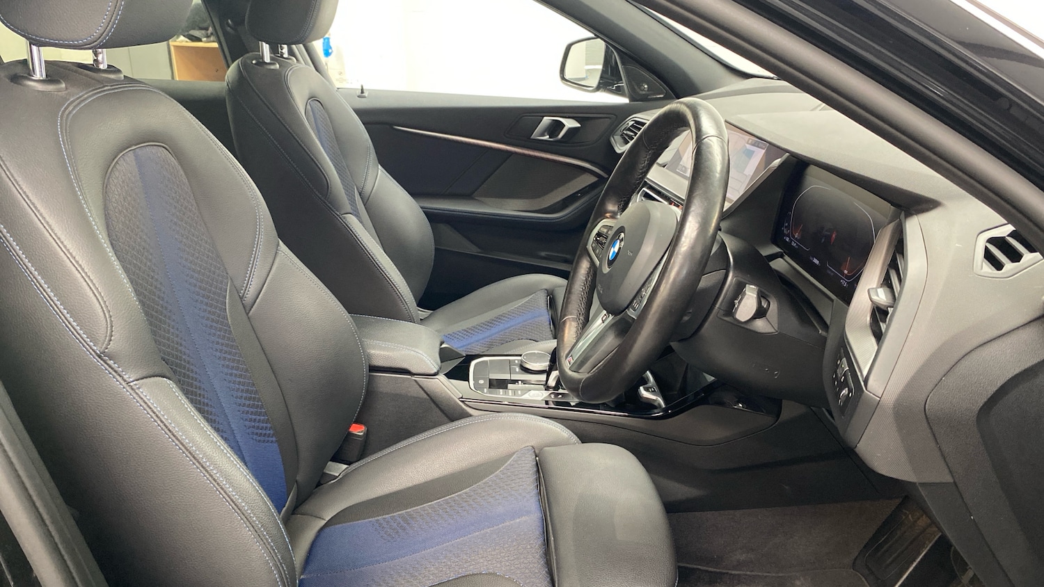 Used BMW 1 Series 2024 for sale - 76126222: Photo 11