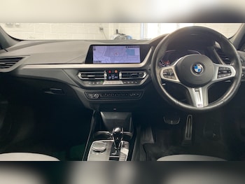 Used BMW 1 Series 2024 for sale - 76126222: Photo 4