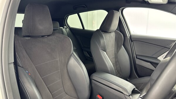 Used BMW 1 Series 2025 for sale - 75421654: Photo 27