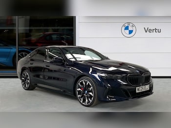 2025 (25) - 550e xDrive M Sport Pro 4dr Auto [Tech+/Comfort+] Saloon