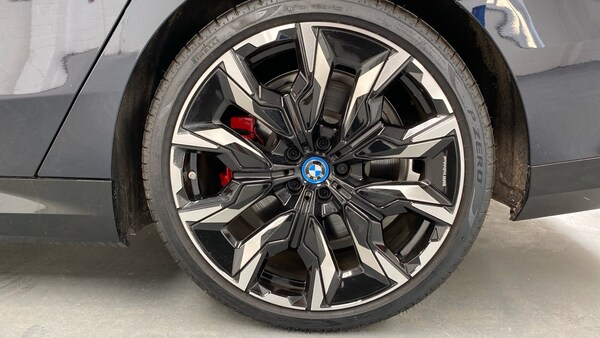Used BMW 5 Series 2025 for sale - 75638494: Photo 60
