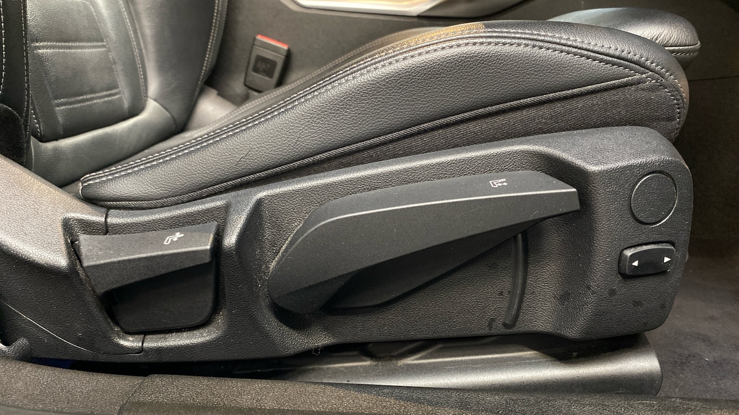 Used BMW 3 Series 2019 for sale - 77034259: Photo 45