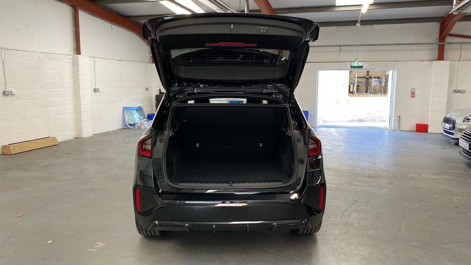Vehicle 33
