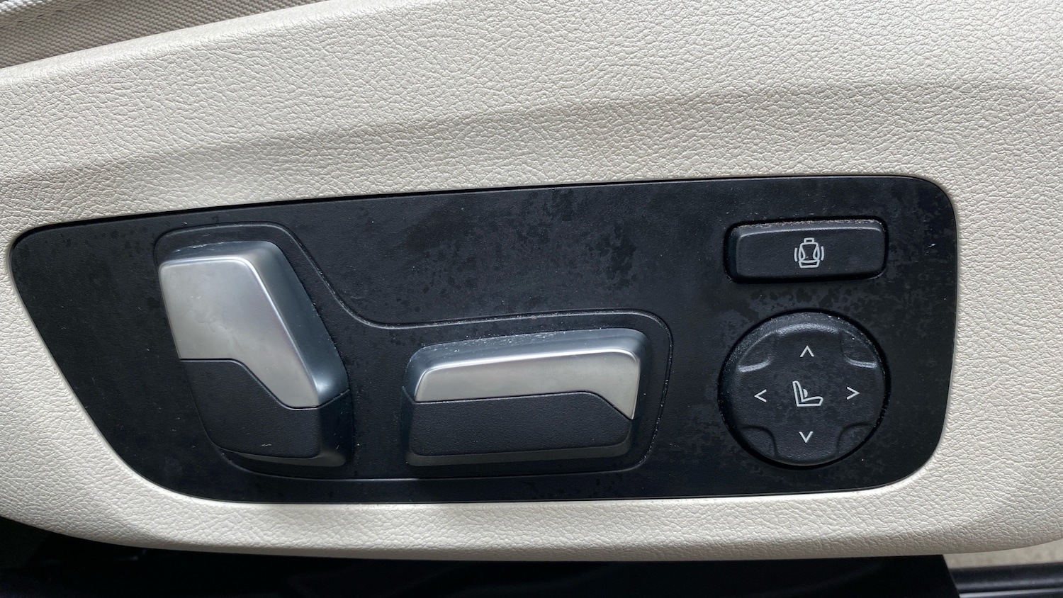 Used BMW 8 Series 2023 for sale - 78155279: Photo 49