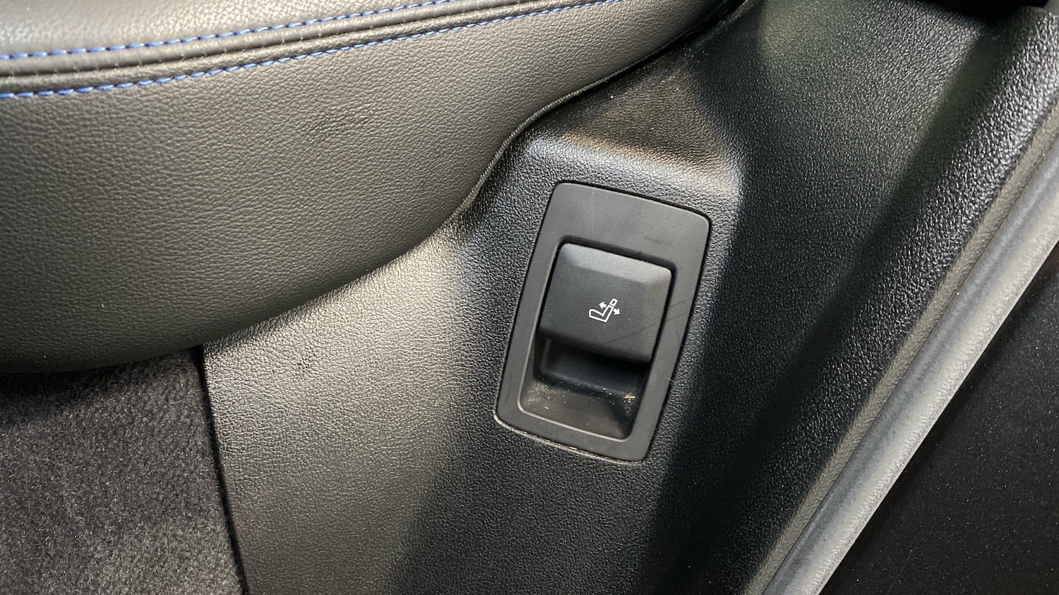 Used BMW iX3 2023 for sale - 76974173: Photo 50