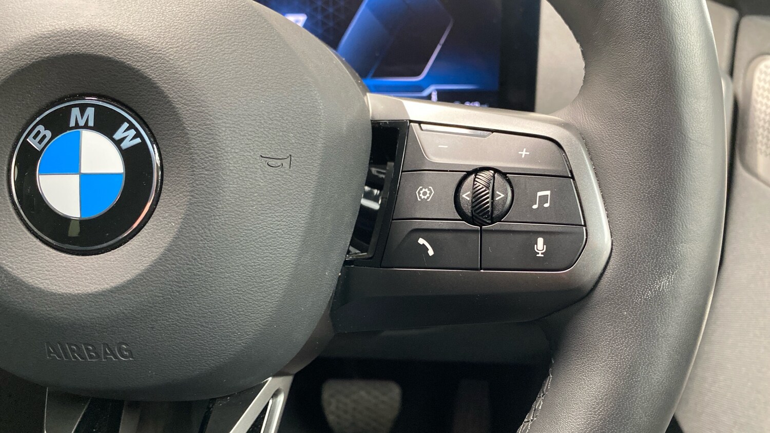 Used BMW iX 2025 for sale - 78131713: Photo 18