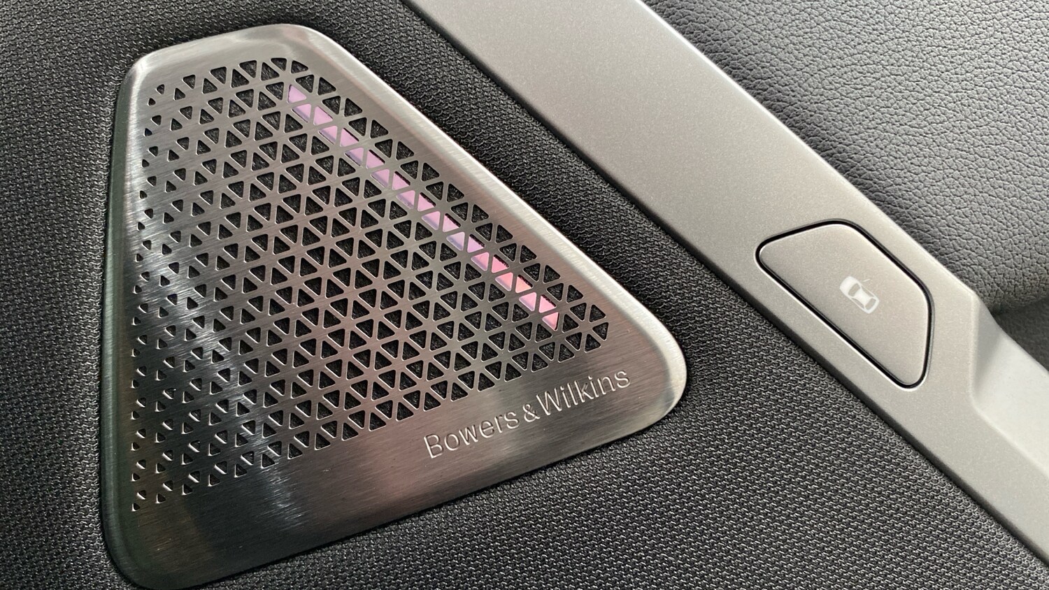 Used BMW iX 2025 for sale - 78131713: Photo 44