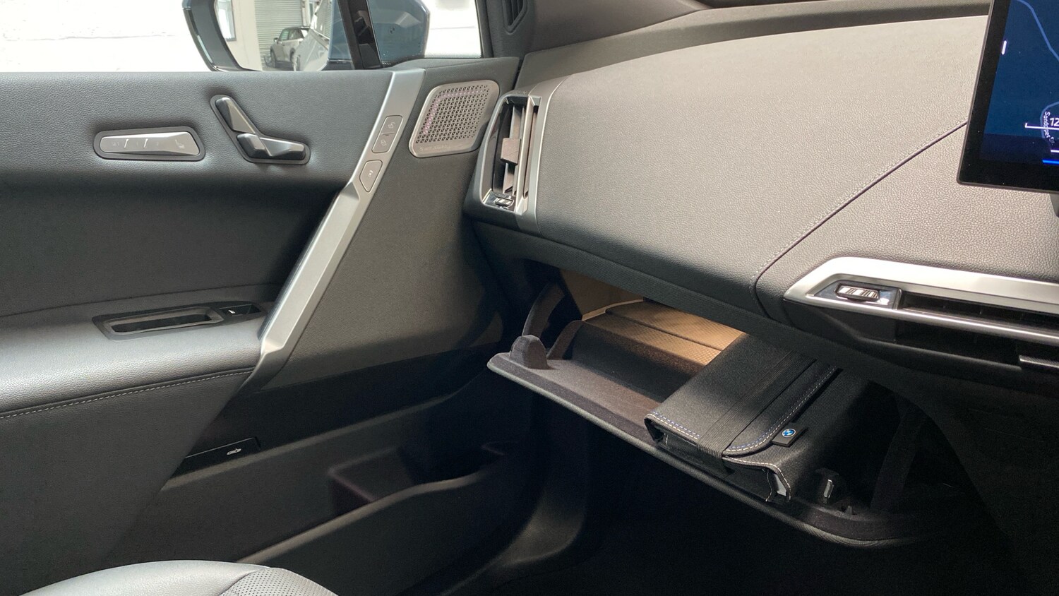 Used BMW iX 2025 for sale - 78131713: Photo 57