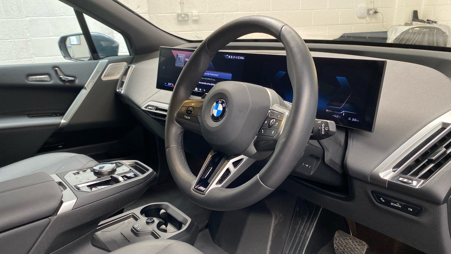 Used BMW iX 2025 for sale - 78131713: Photo 6