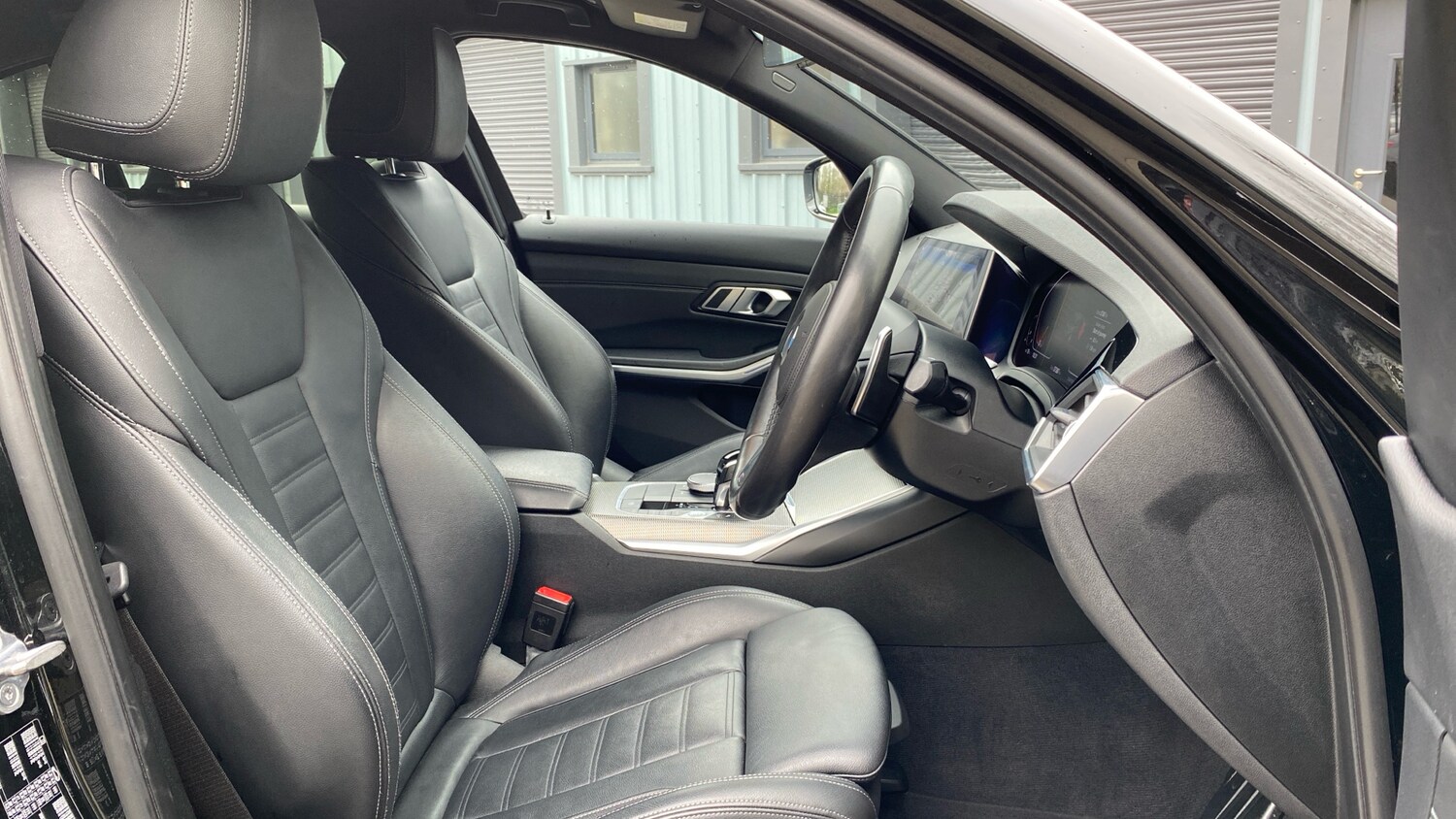 Used BMW 3 Series 2019 for sale - 77883879: Photo 11