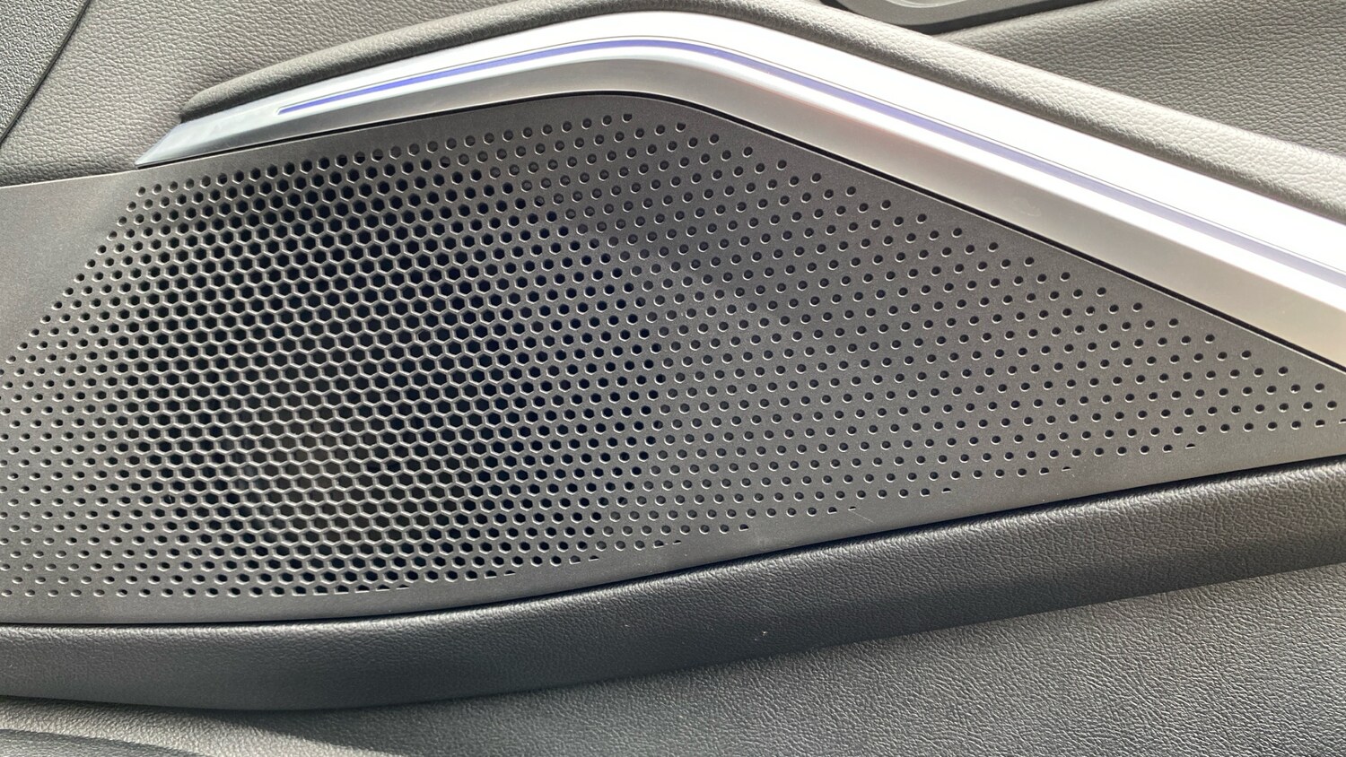 Used BMW 3 Series 2019 for sale - 77883879: Photo 20