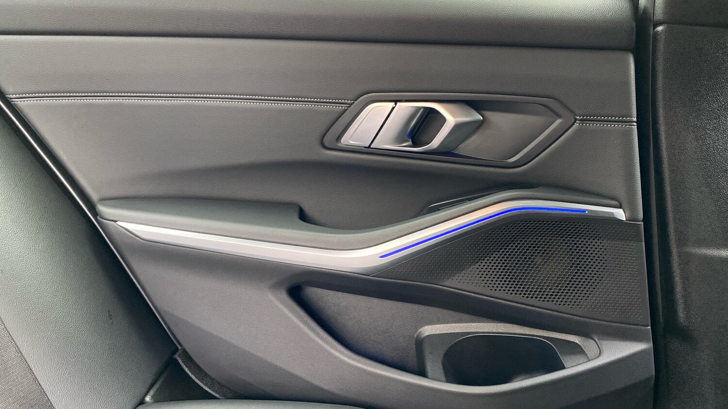 Used BMW 3 Series 2019 for sale - 77883879: Photo 35