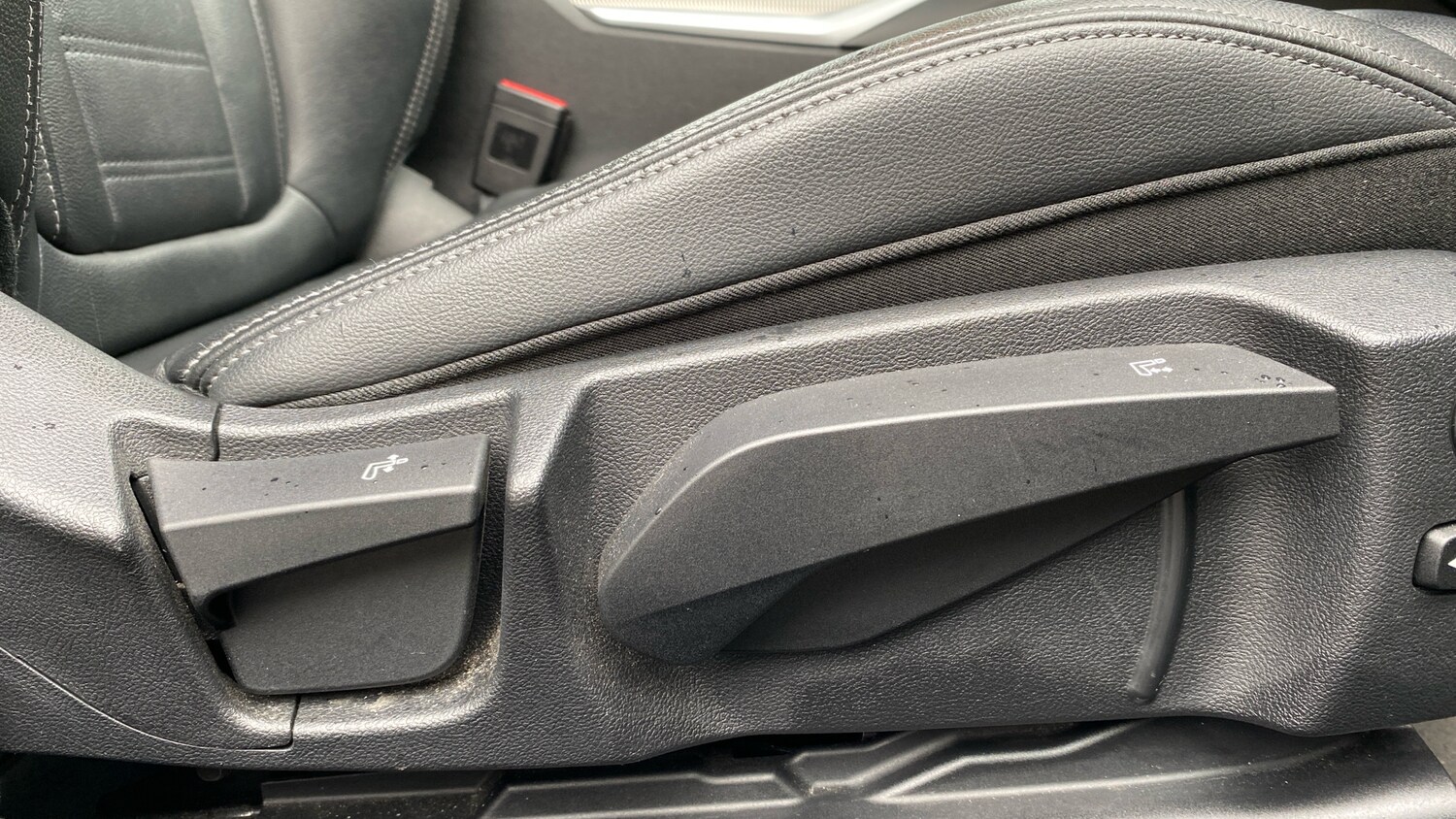 Used BMW 3 Series 2019 for sale - 77883879: Photo 43