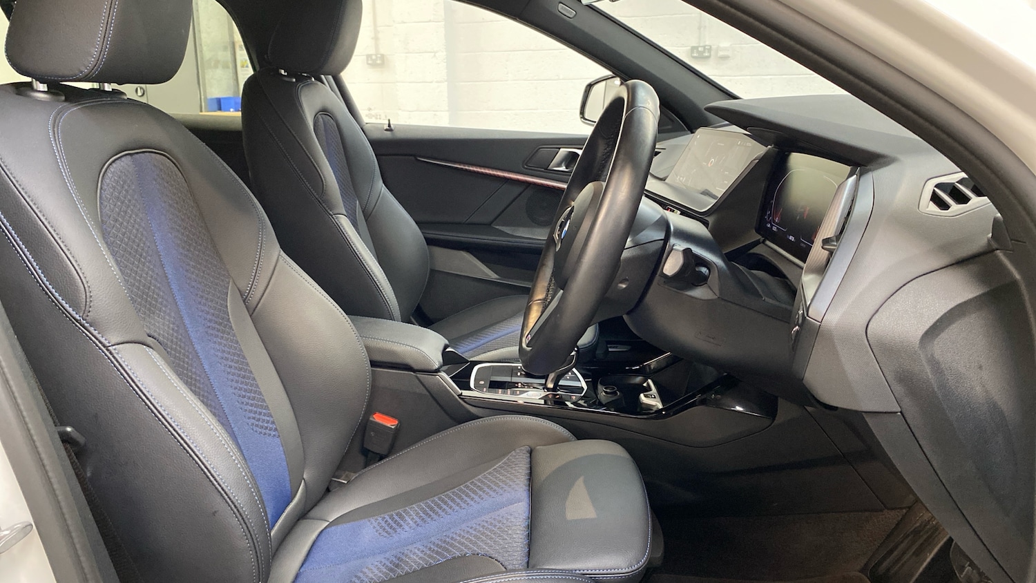 Used BMW 1 Series 2024 for sale - 77385047: Photo 11