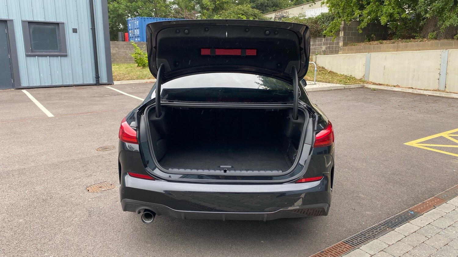 Vehicle 31