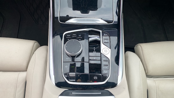 Used BMW X7 2025 for sale - 76330360: Photo 10