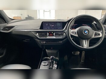 Used BMW 1 Series 2022 for sale - 75910110: Photo
