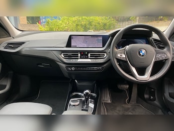 Used BMW 1 Series 2023 for sale - 75632447: Photo
