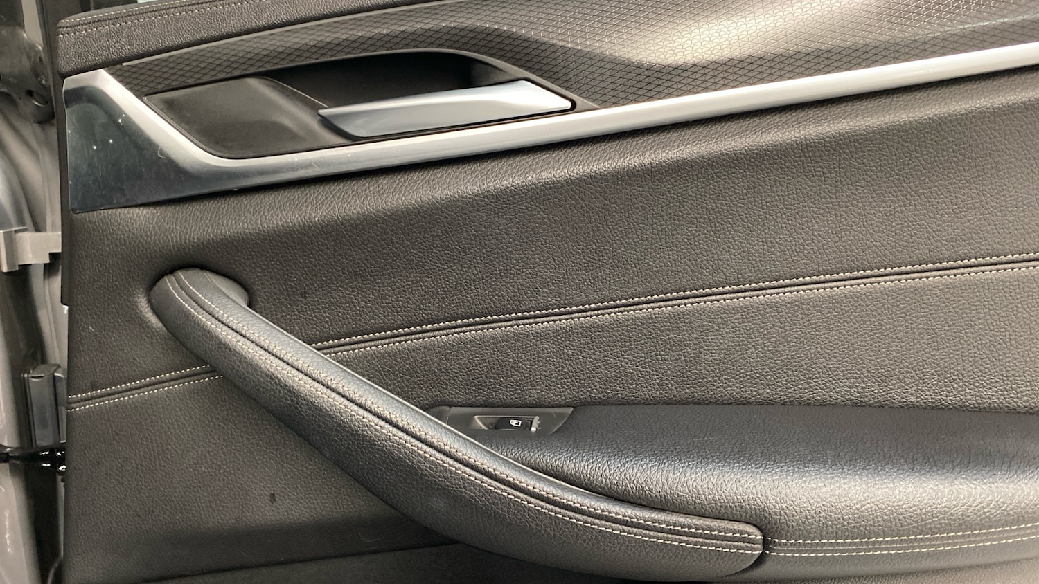 Used BMW 5 Series 2021 for sale - 77054858: Photo 39