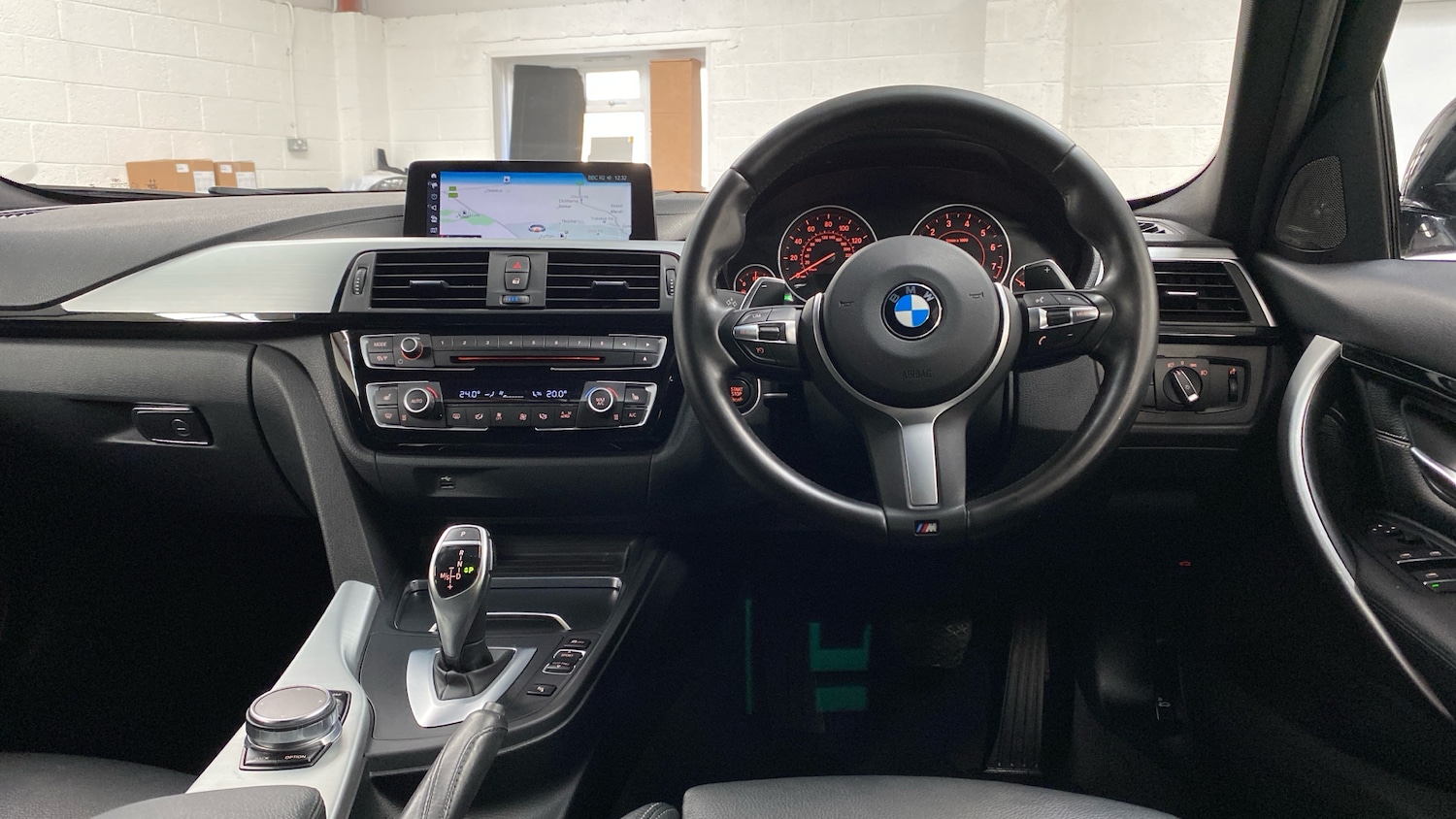 Used BMW 3 Series 2018 for sale - 77729682: Photo 4