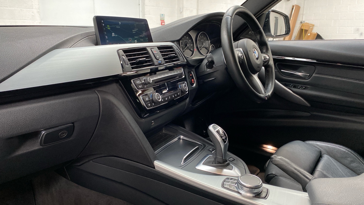 Used BMW 3 Series 2018 for sale - 77729682: Photo 7