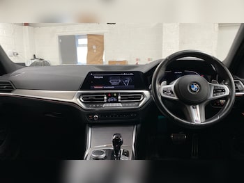 Used BMW 3 Series 2021 for sale - 78339587: Photo