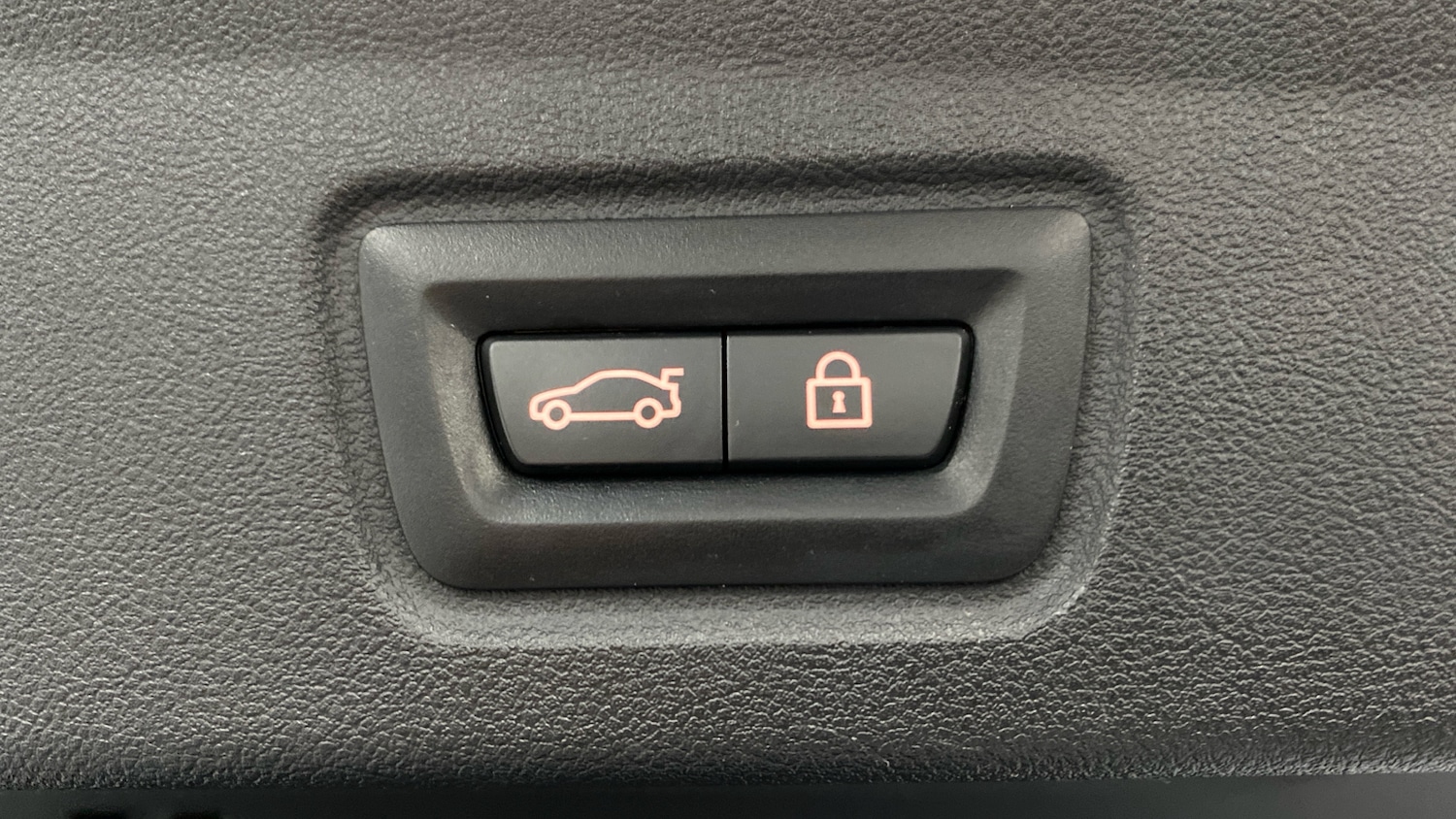 Used BMW i4 2022 for sale - 76879249: Photo 33