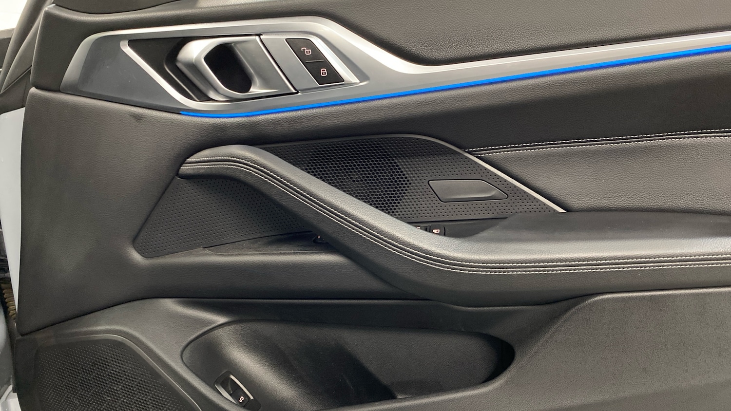 Used BMW i4 2022 for sale - 76879249: Photo 47