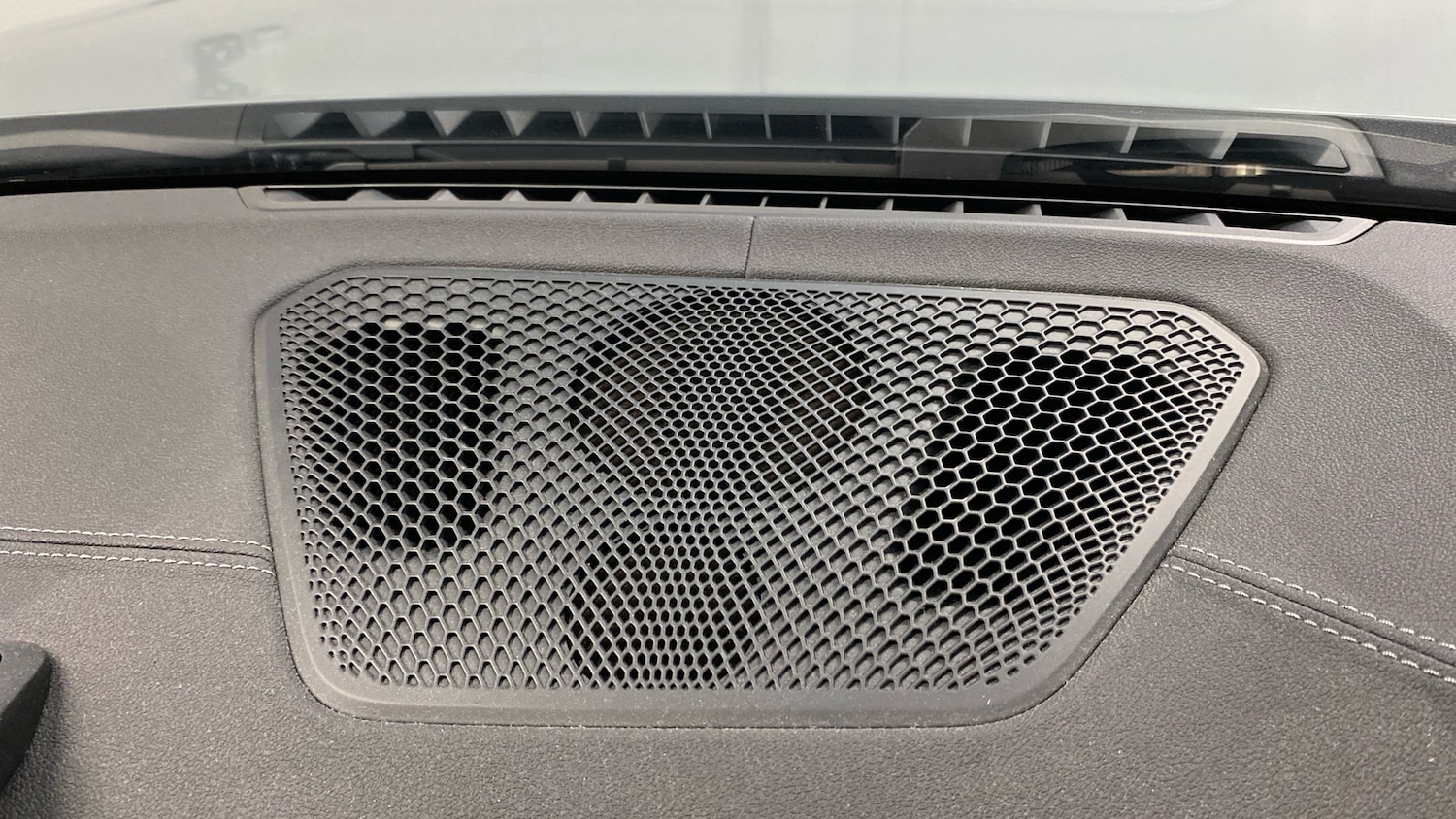 Used BMW i4 2022 for sale - 76879249: Photo 50