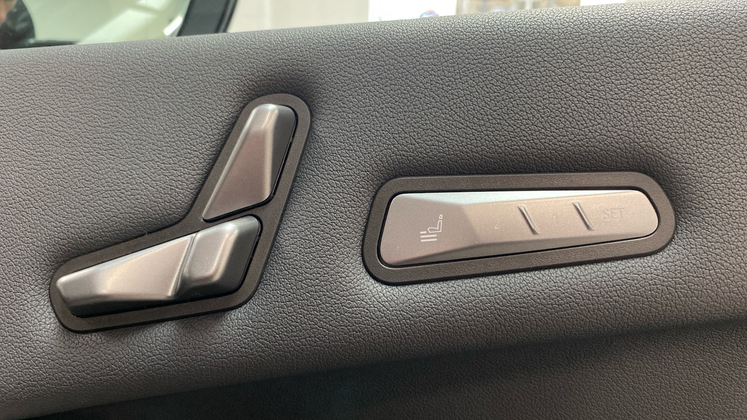 Used BMW iX 2025 for sale - 77744184: Photo 42